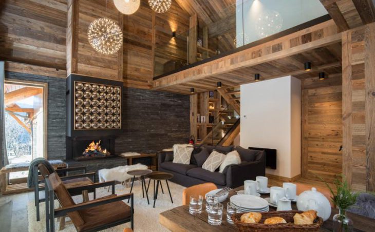 Chalet Le Koissou, Meribel Village, Lounge 3